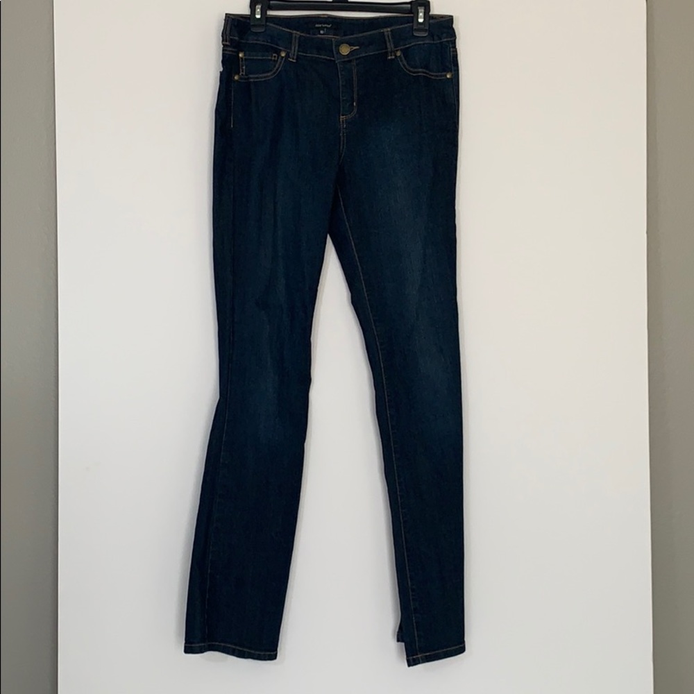 Daisy Fuentes size 10 rich navy jeans